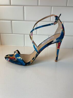 Steve Madden • Blue Multicolor Floral Satin Ankle-Strap Stiletto • 8.5M